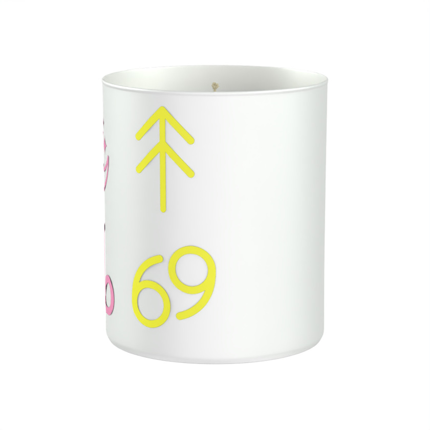 White candle ‘Sign & Scent'